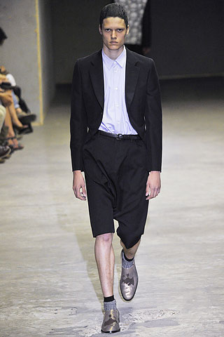 Comme des Garcons / - 2011